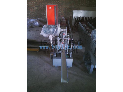 陽(yáng)極板生產(chǎn)設(shè)備